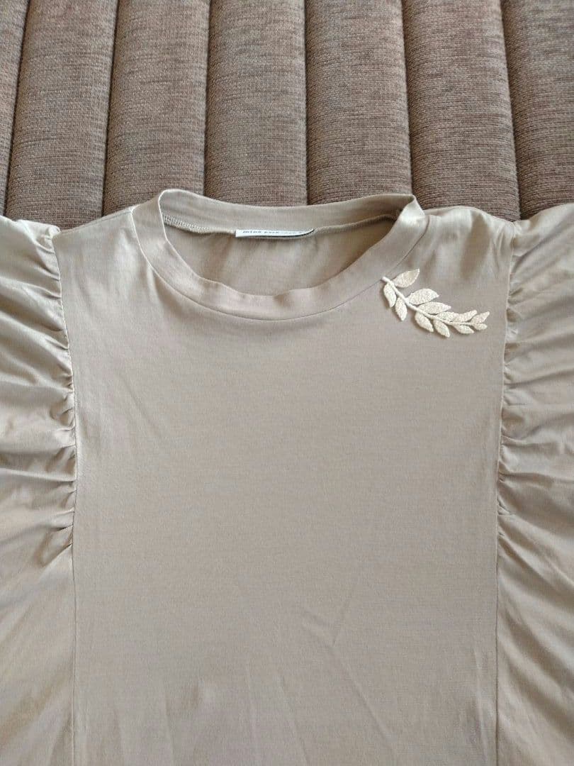 ミナペルホネン　新品未使用 長袖 フリル トップス