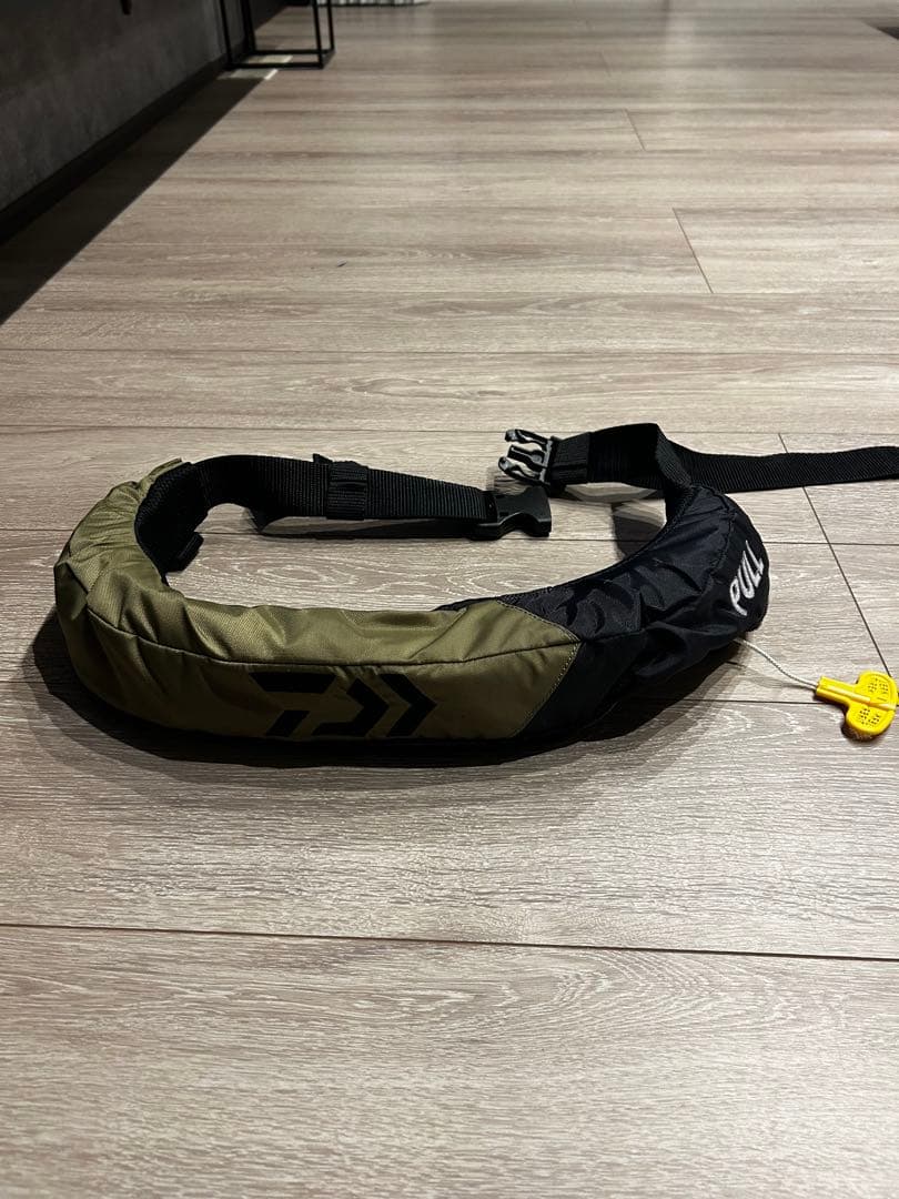 ダイワ ライフジャケット フリーサイズ