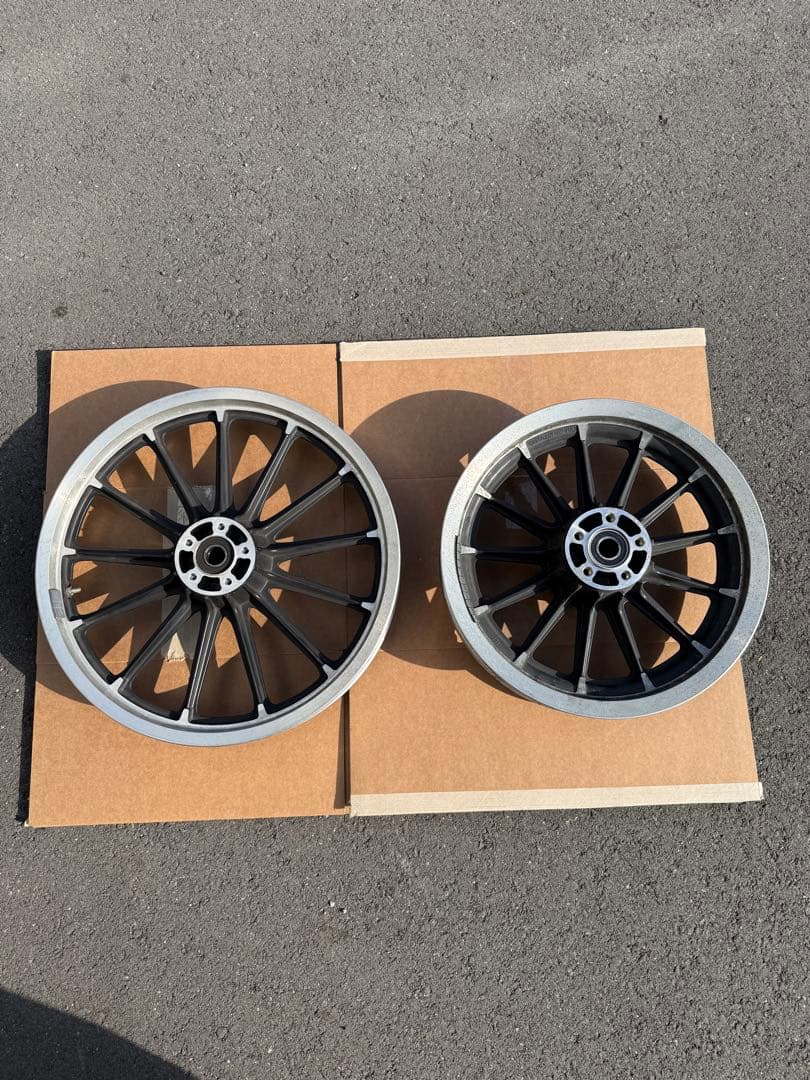 スポーツスター　XL1200L 純正ホイール前後セット