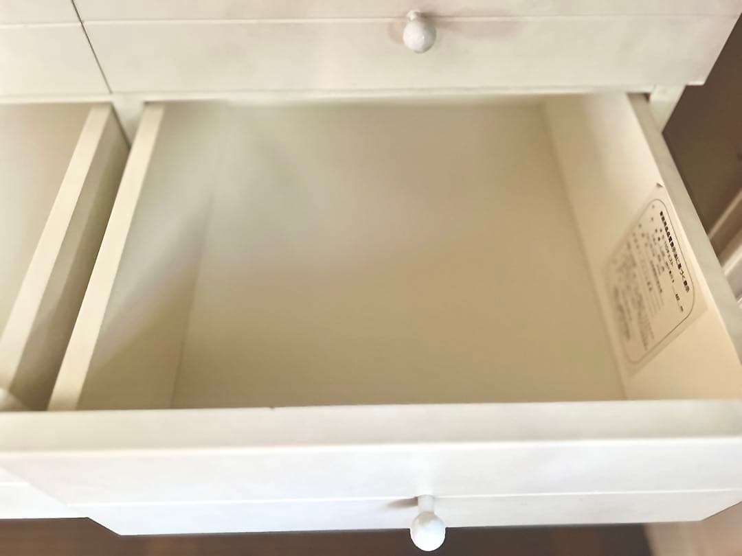 取手部分がまるっこくて可愛いチェスト白　11杯　5段