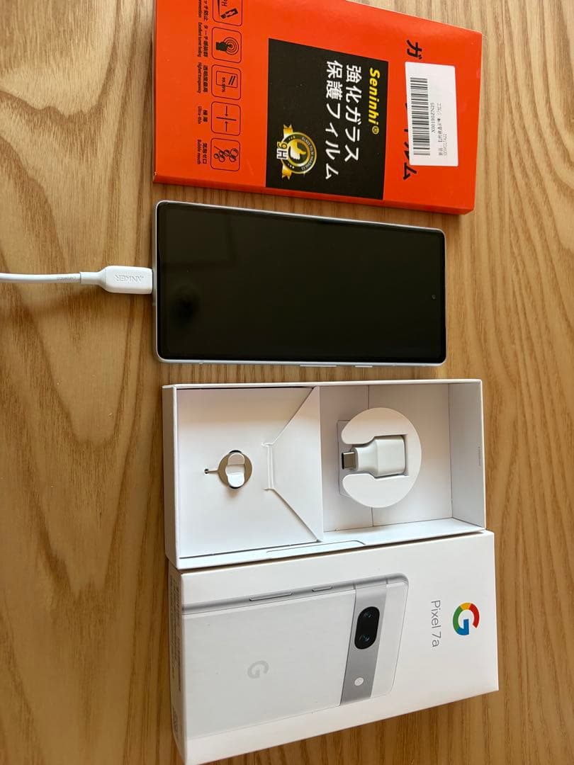 【美品】Google Pixel 7a ホワイト本体＋おまけ