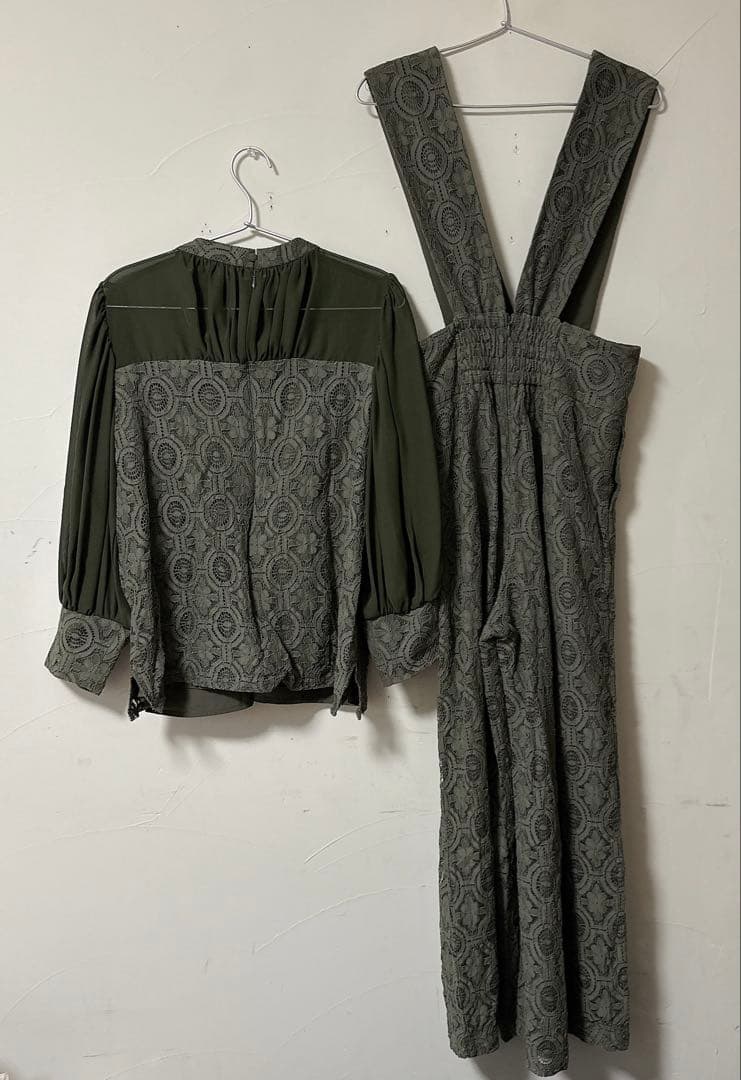 【まぁちぃ】幾何学柄 レース セットアップ パンツ オケージョンドレス