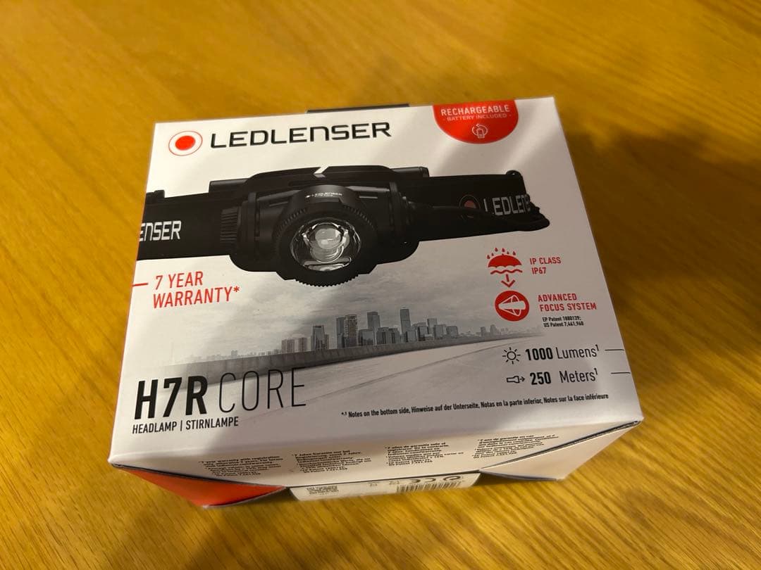 レッドレンザーヘッドライト　H7R core