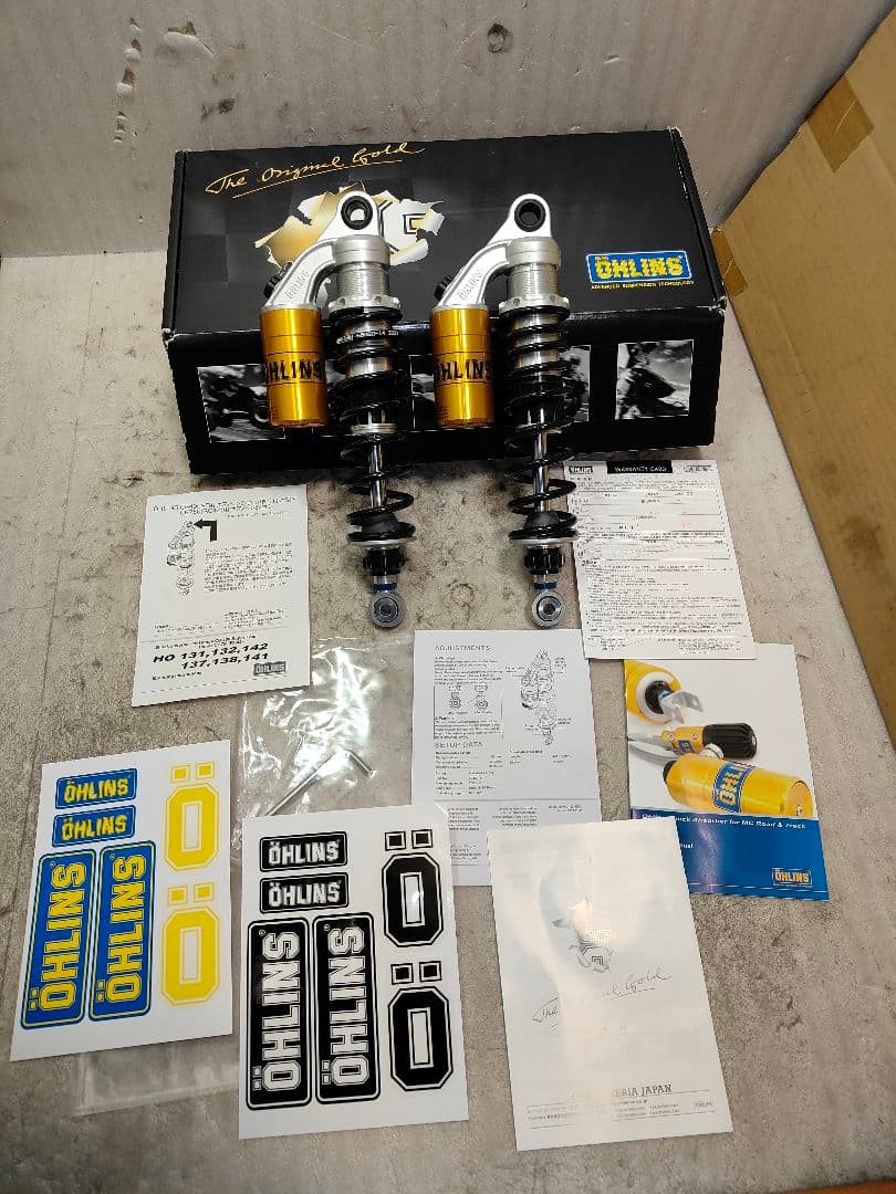 ÖHLINS CB400SF CB750用リヤサスペンションセット