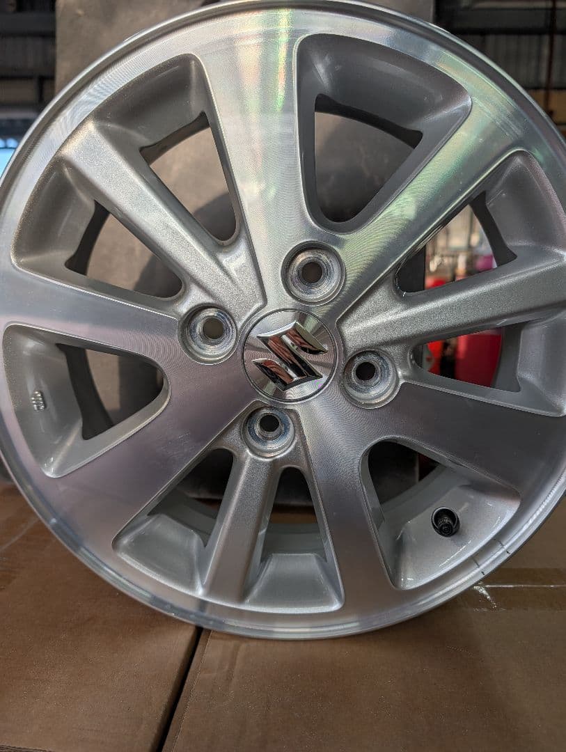 エブリイワゴン 純正ホイール　新車外し　4本　DA17　14インチ