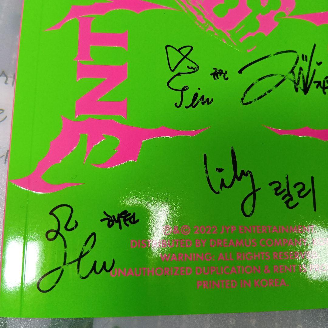 NMIXX　プロモアルバム　非売品　サイン入り　ENTWURF　①