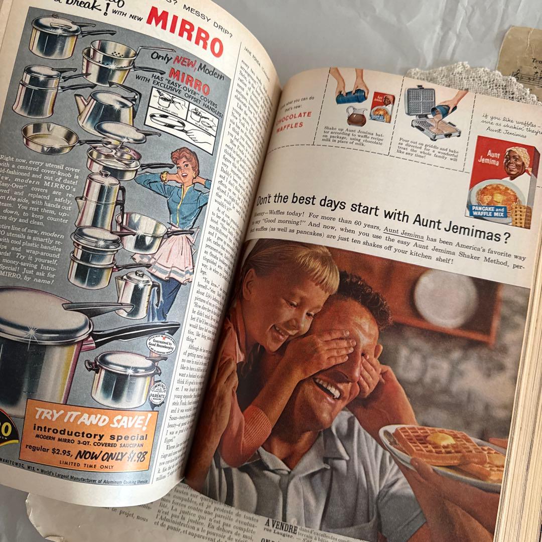 大容量❗️1960年ビンテージ可愛い雑誌　洋書　古書ジャンクジャーナル素材　広告