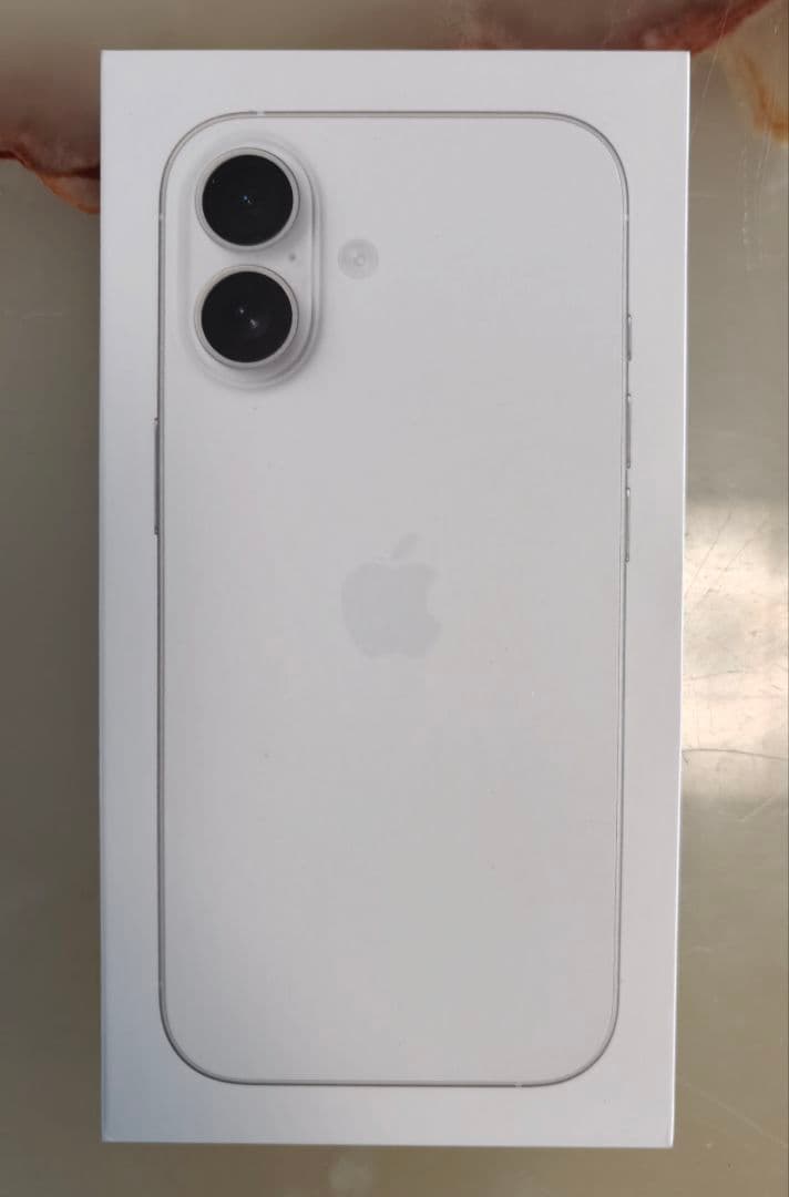 【新品未開封】iPhone17 256GB ホワイト simフリー