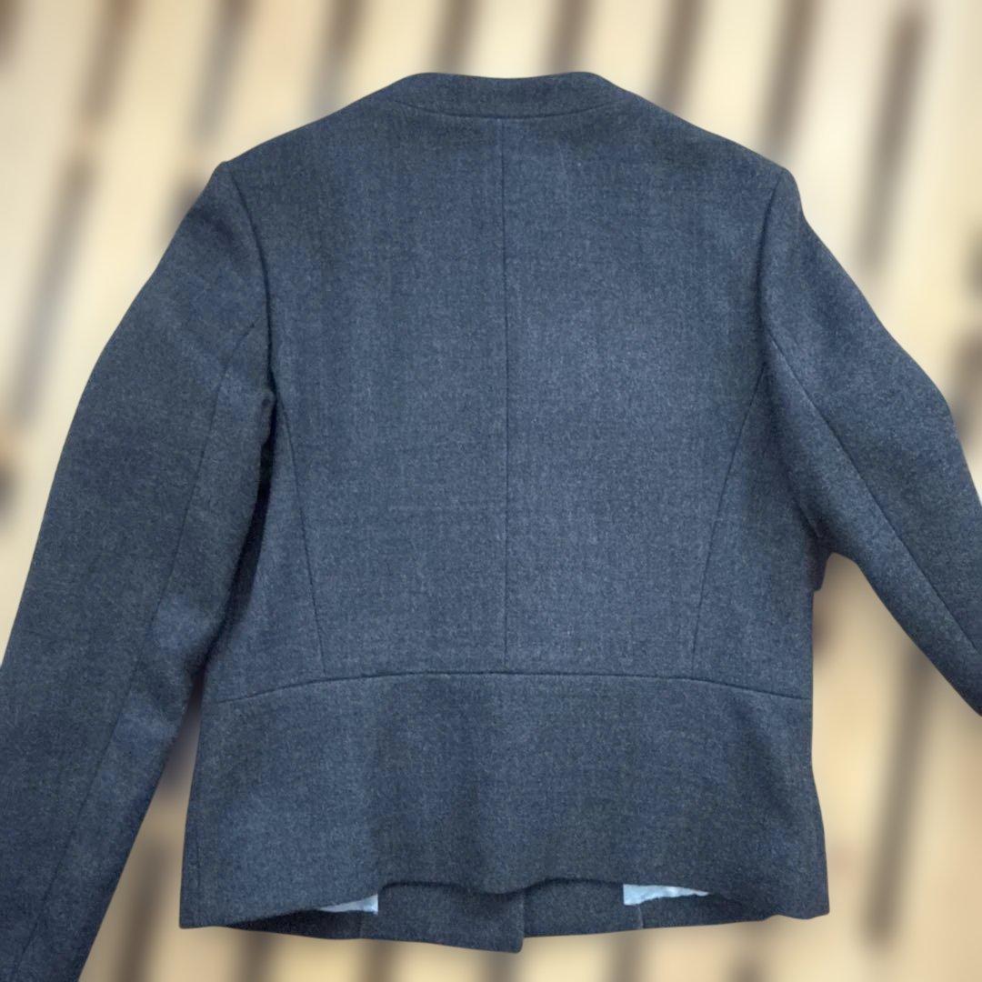 【週末値下げ中】ADORE ノーカラージャケット 38 グレー