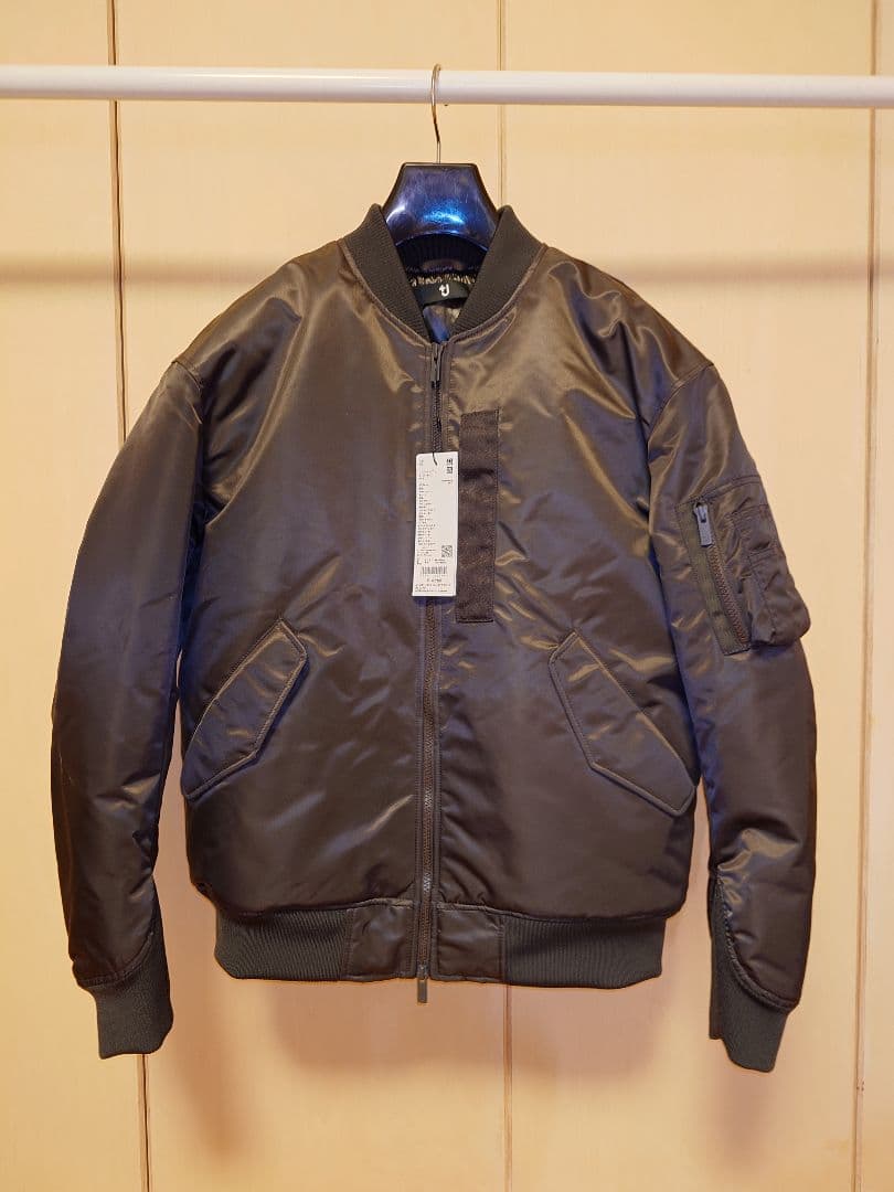 ユニクロ　+J復刻版ハイブリッドダウンオーバーサイズMA1　Lサイズ グレイ