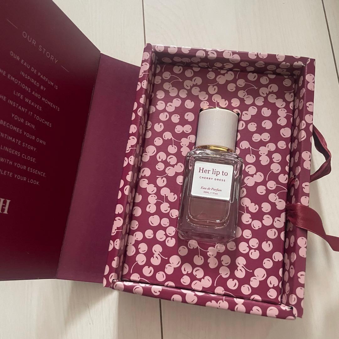 a ハーリップトゥ チェリードレス香水とチェリードレスハンドクリームセット