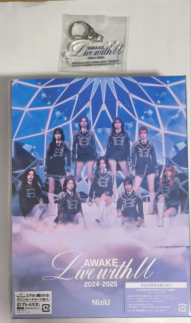 NiziU Live with U AWAKE TSUTAYA特典有
