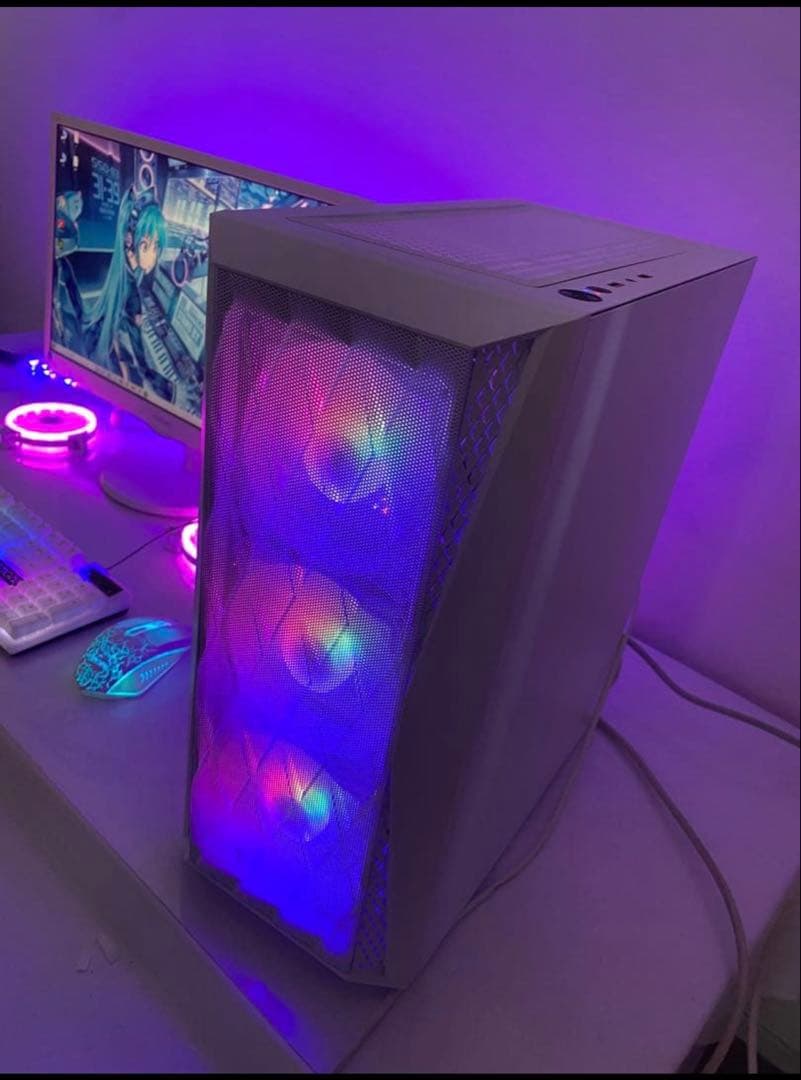 りぃあ【格安】PC 新規の方におすすめ✨ ゲーミングPC i7-8700