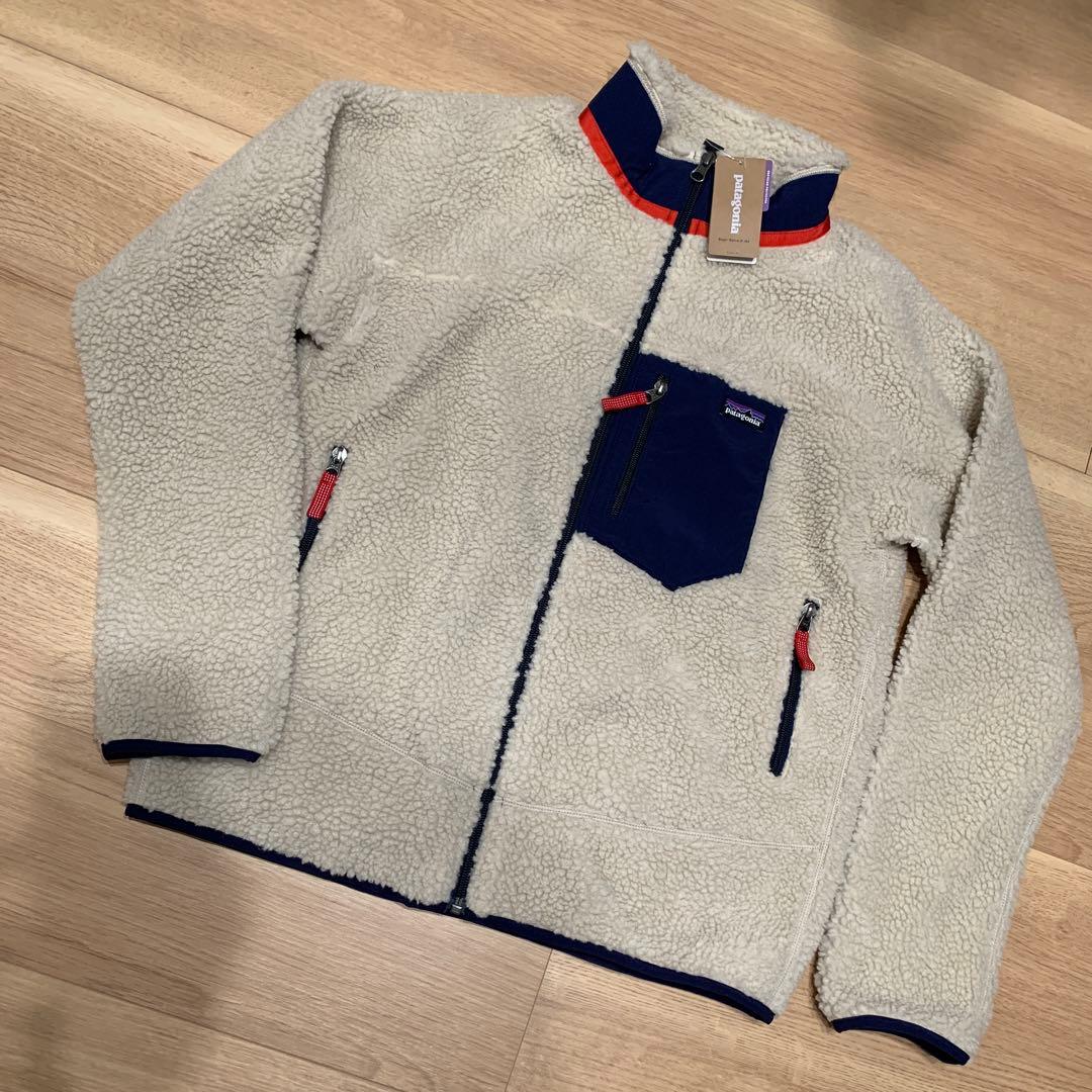 ［専用・新品・未使用] パタゴニア キッズ レトロ×ジャケット